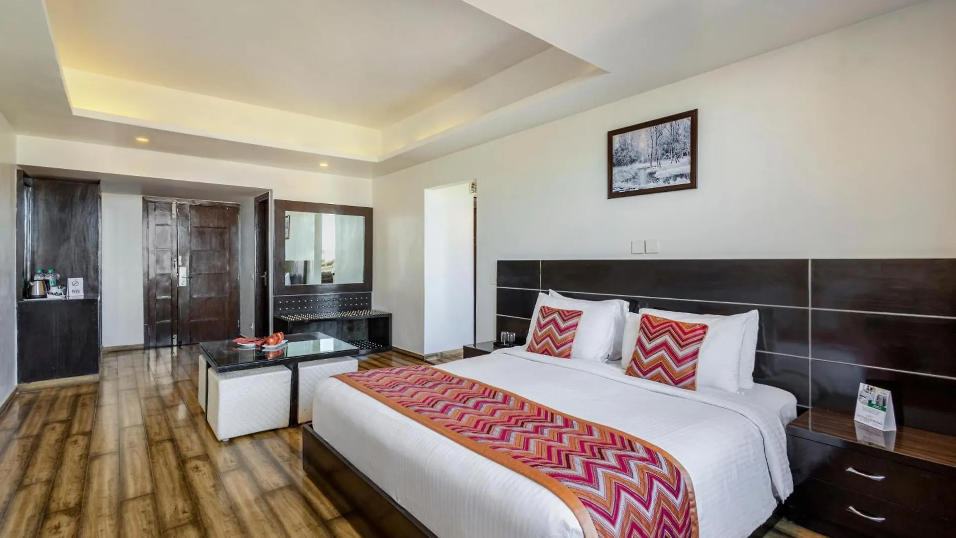 Sterling Kufri Hotel Resort