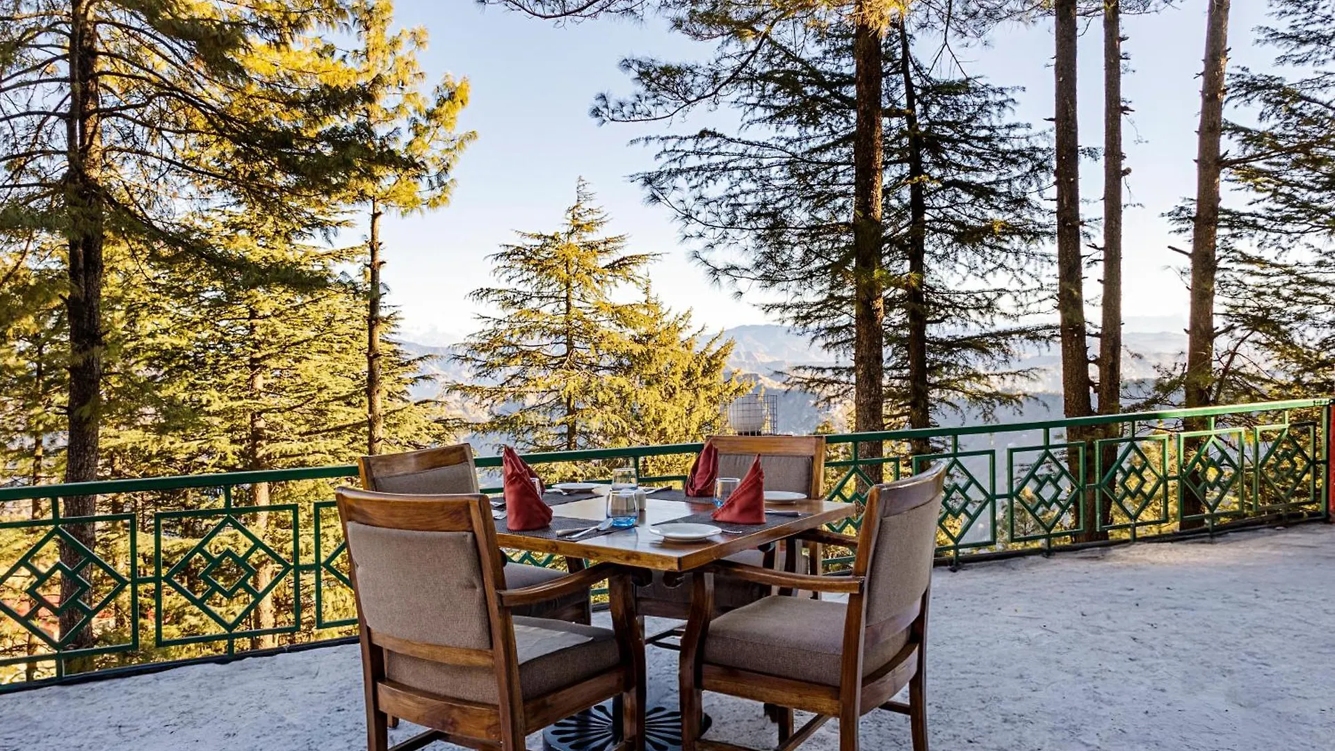 Sterling Kufri Hotel India