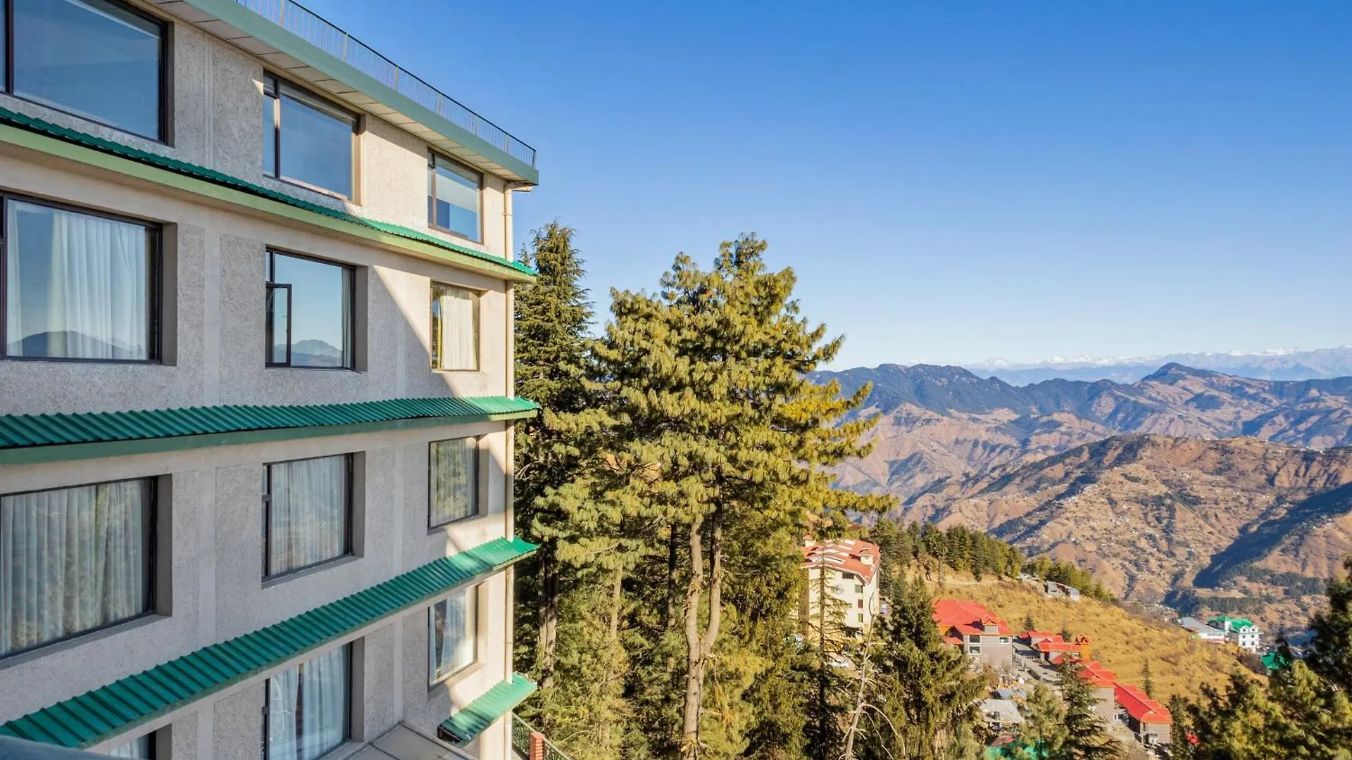 Resort Sterling Kufri Hotel