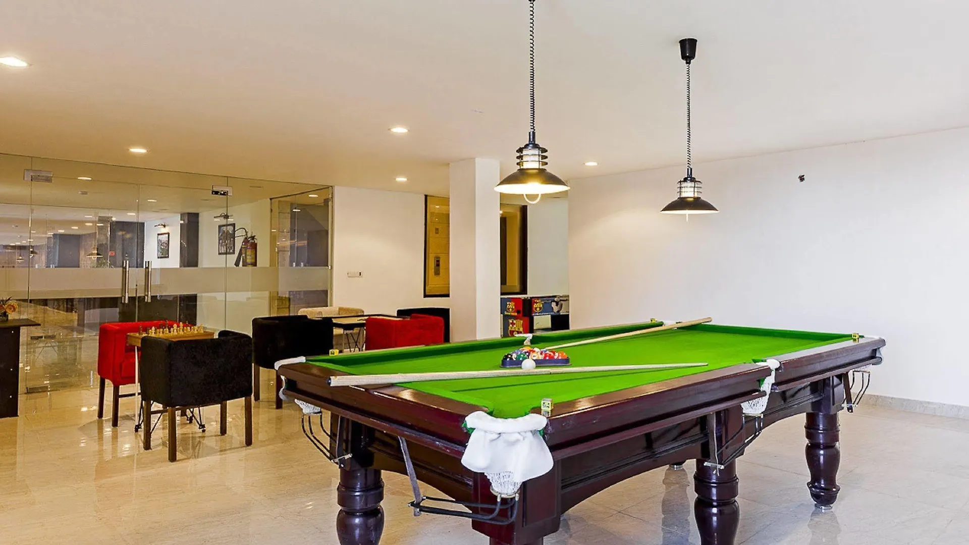 Sterling Kufri Hotel 4*,  India