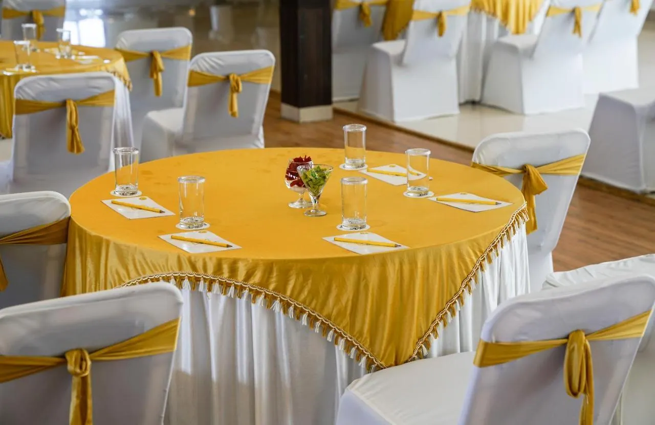 Sterling Kufri Hotel India
